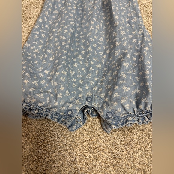 Carters 12 month summer beachy romper bubble snap floral basic - Picture 2 of 4